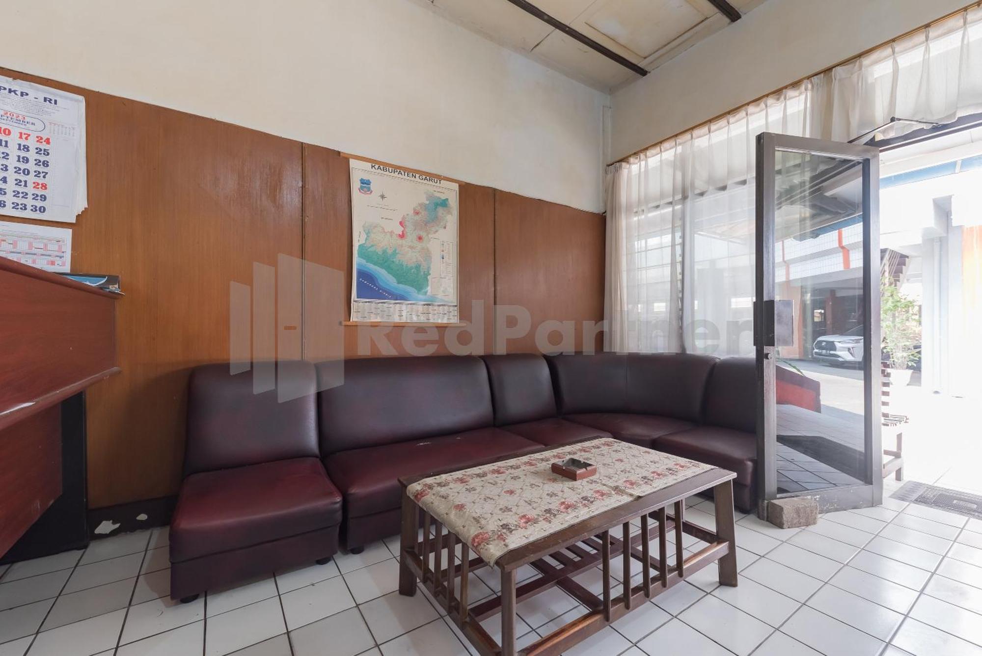 Homestay Pkpn Garut Mitra Reddoorz Экстерьер фото