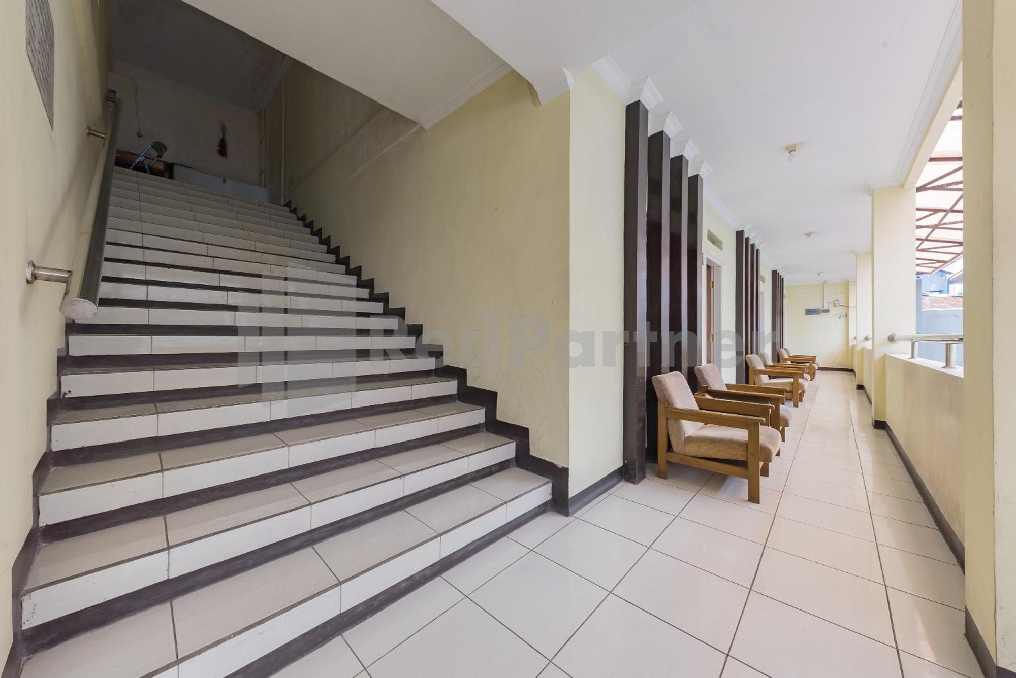 Homestay Pkpn Garut Mitra Reddoorz Экстерьер фото