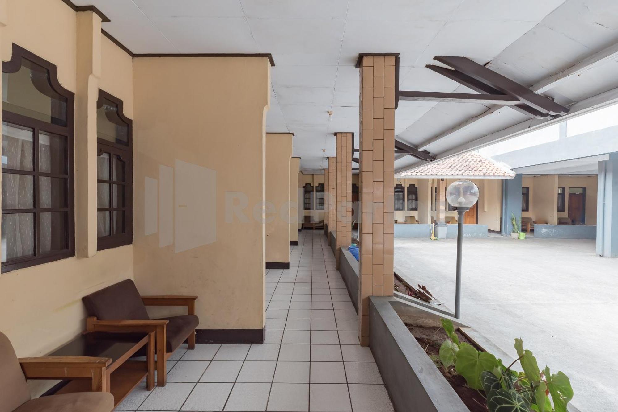 Homestay Pkpn Garut Mitra Reddoorz Экстерьер фото